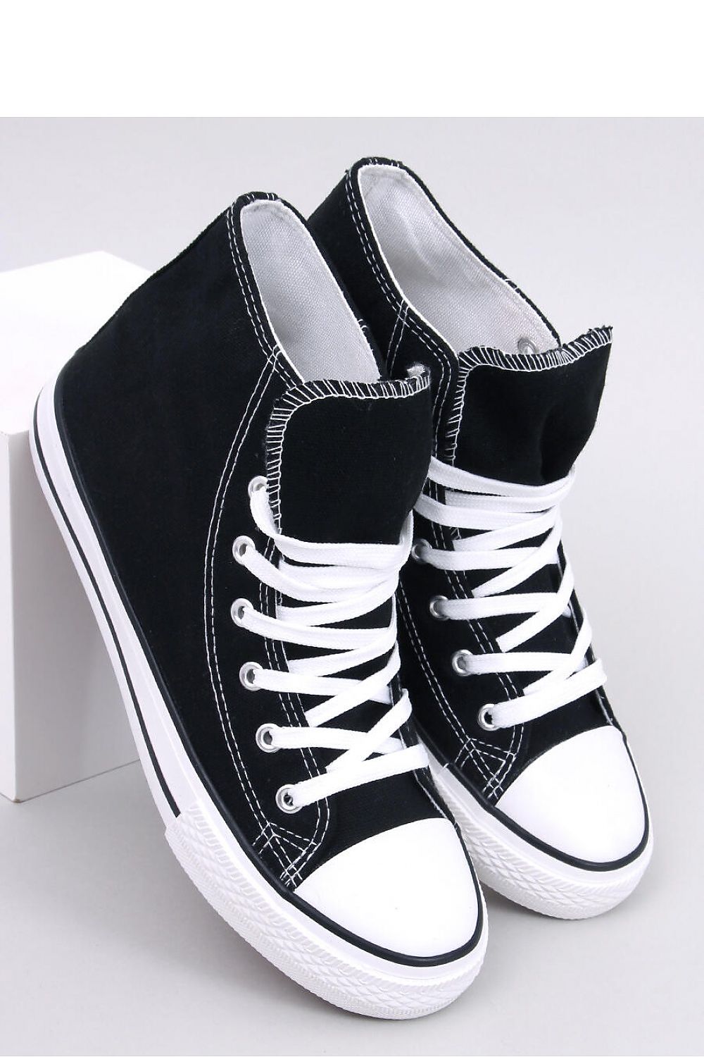 Sneakers Model 184565 Inello
