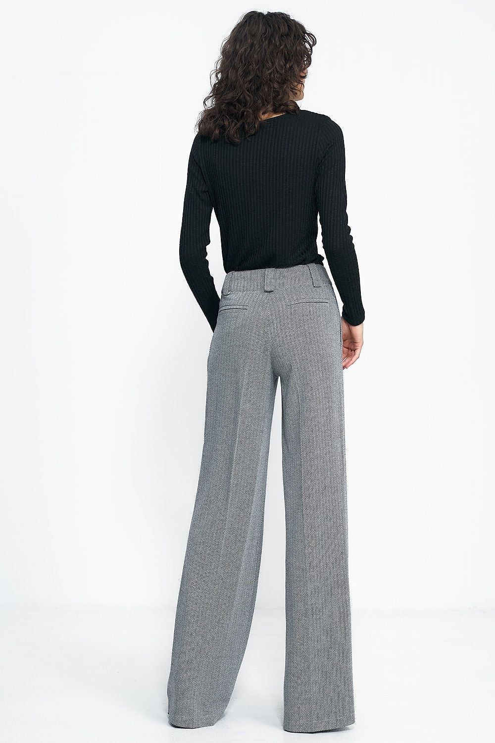 Lange Hose Model 184593 Nife
