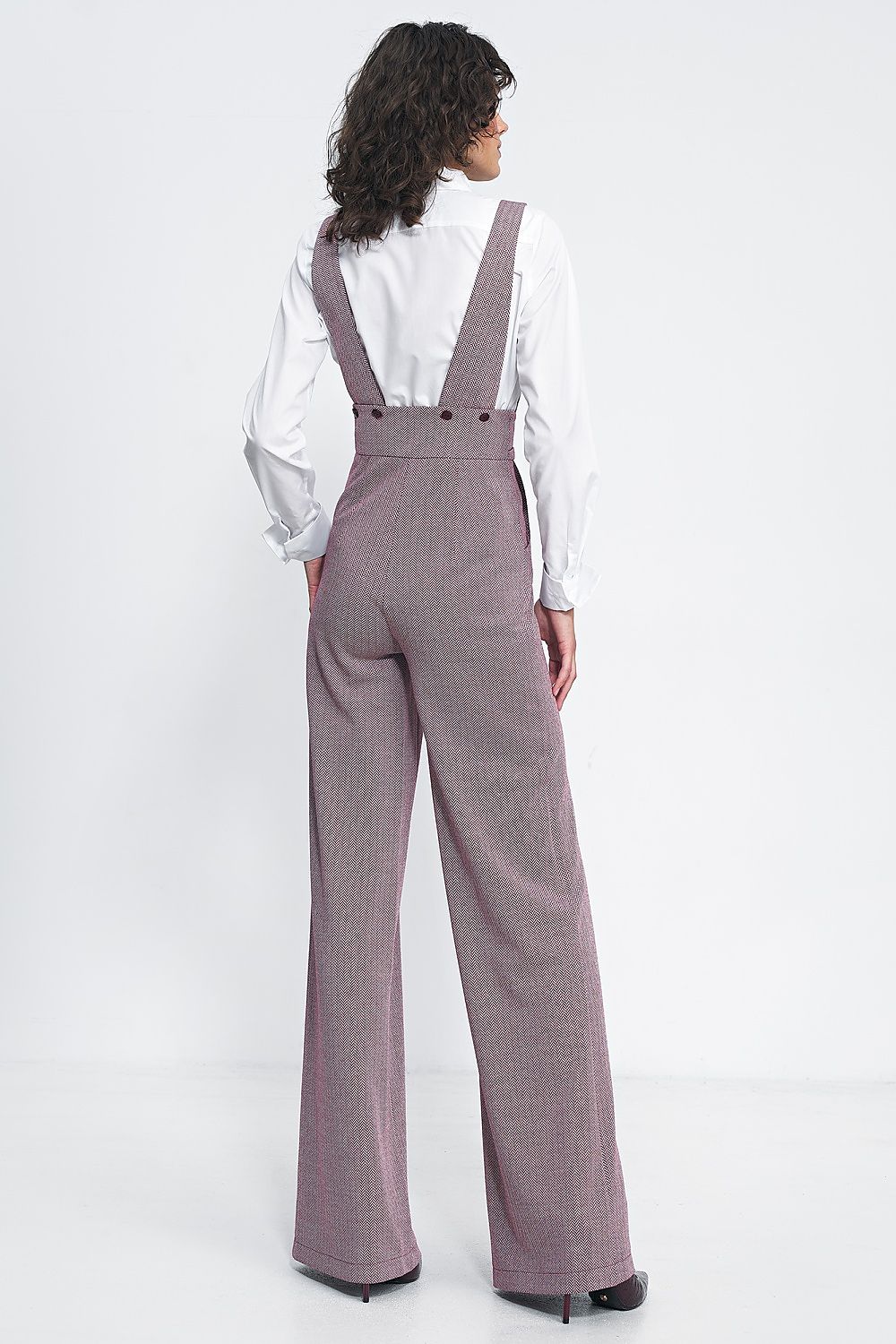 Overall Model 184601 Nife