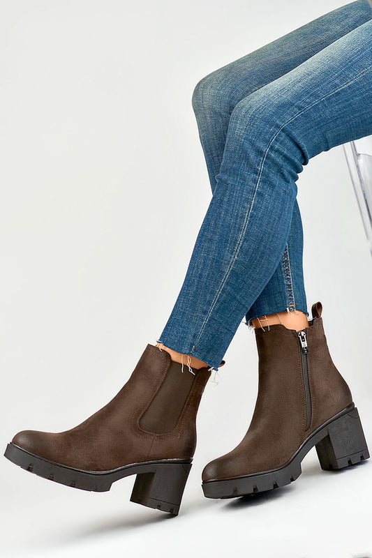 Stiefeletten mit Absatz Model 184617 PRIMO