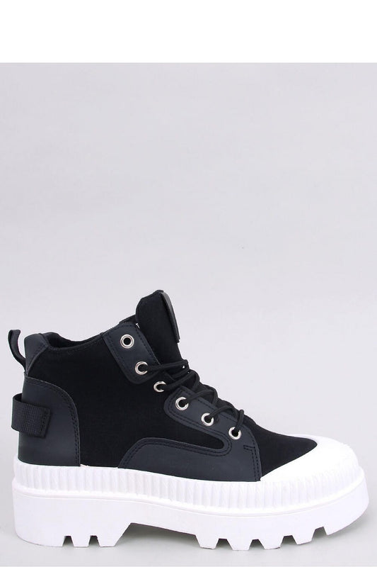 Sneakers Model 184644 Inello