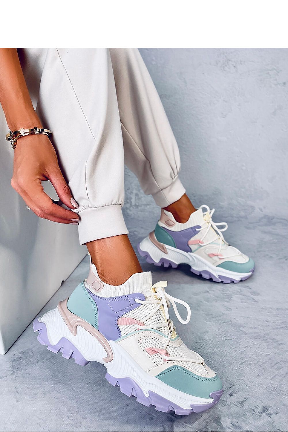 Sportschuhe Model 184649 Inello