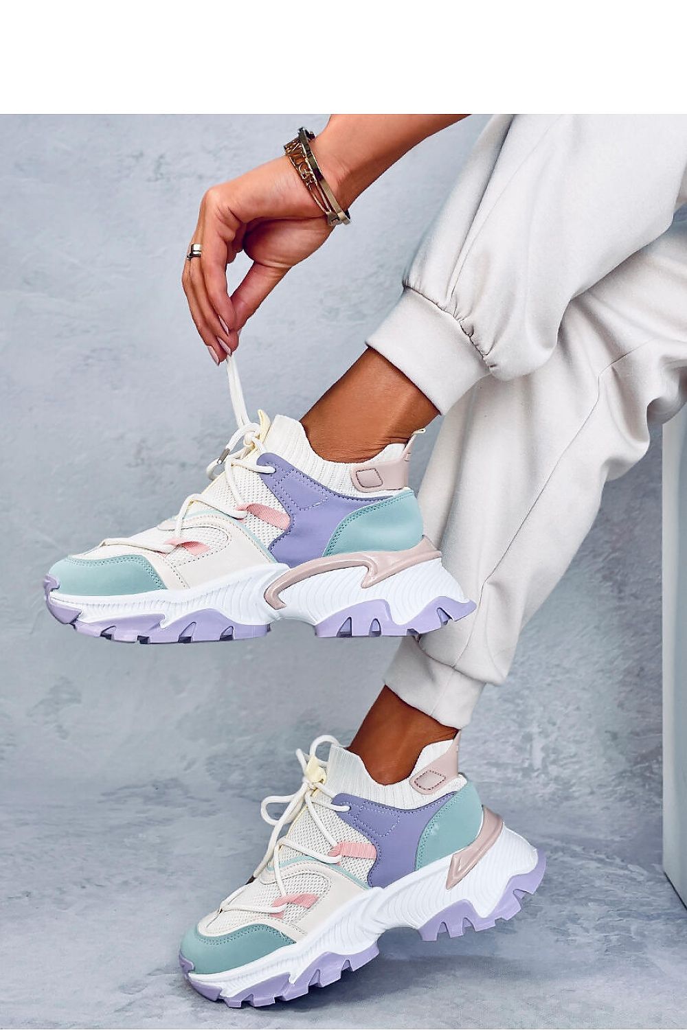 Sportschuhe Model 184649 Inello