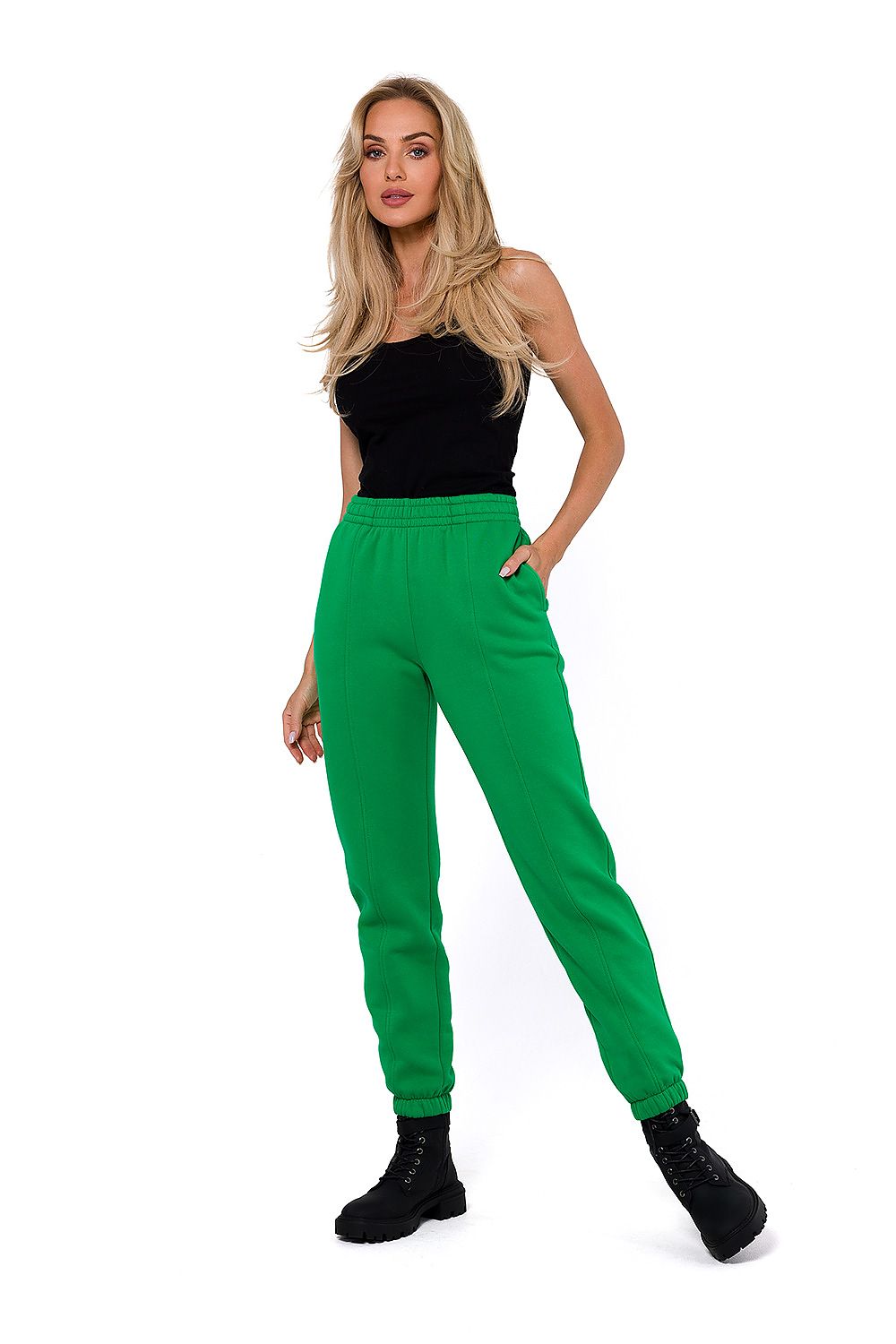 Sportanzug Hosen Model 184716 Moe