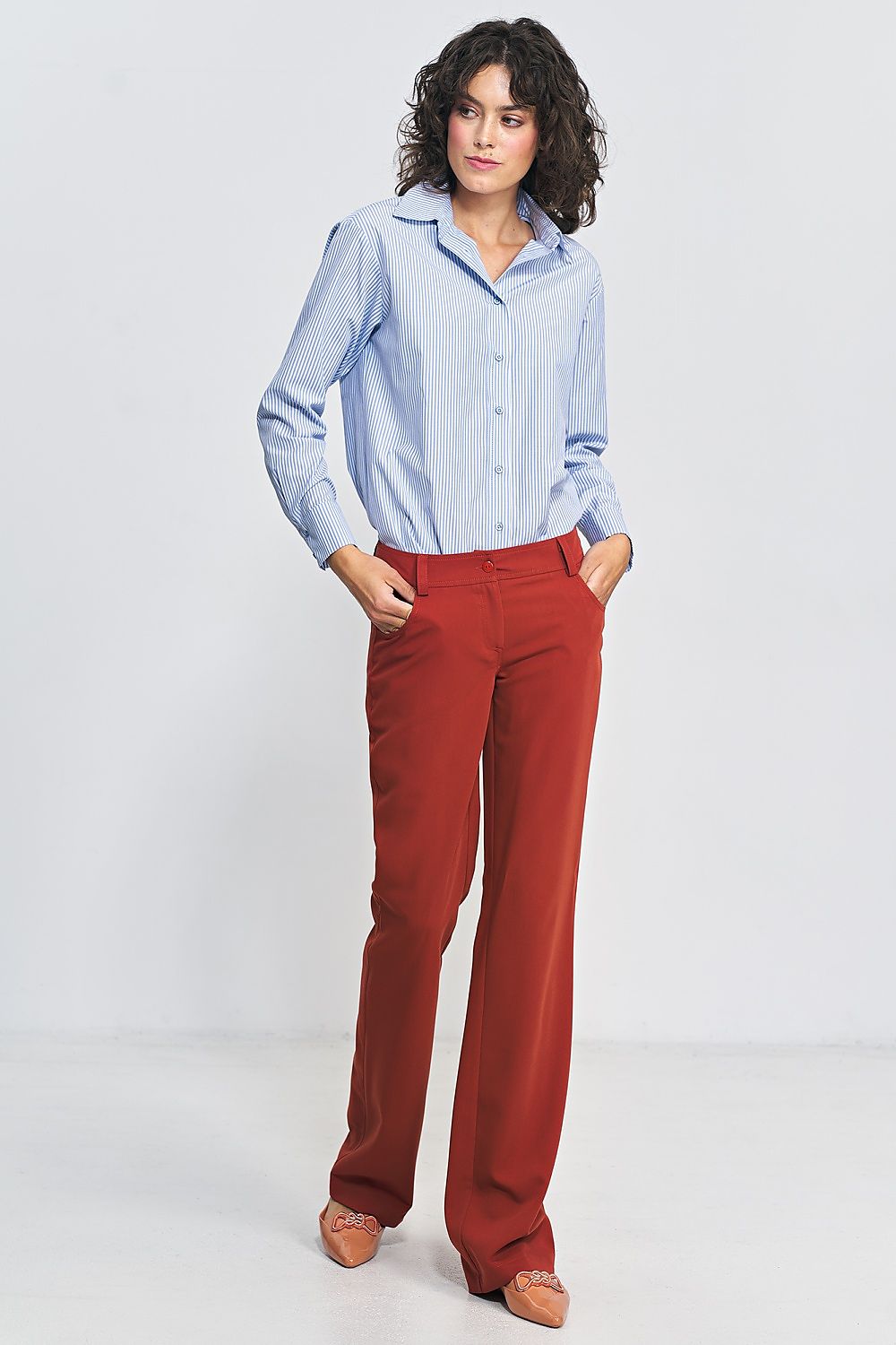 Lange Hose Model 185196 Nife
