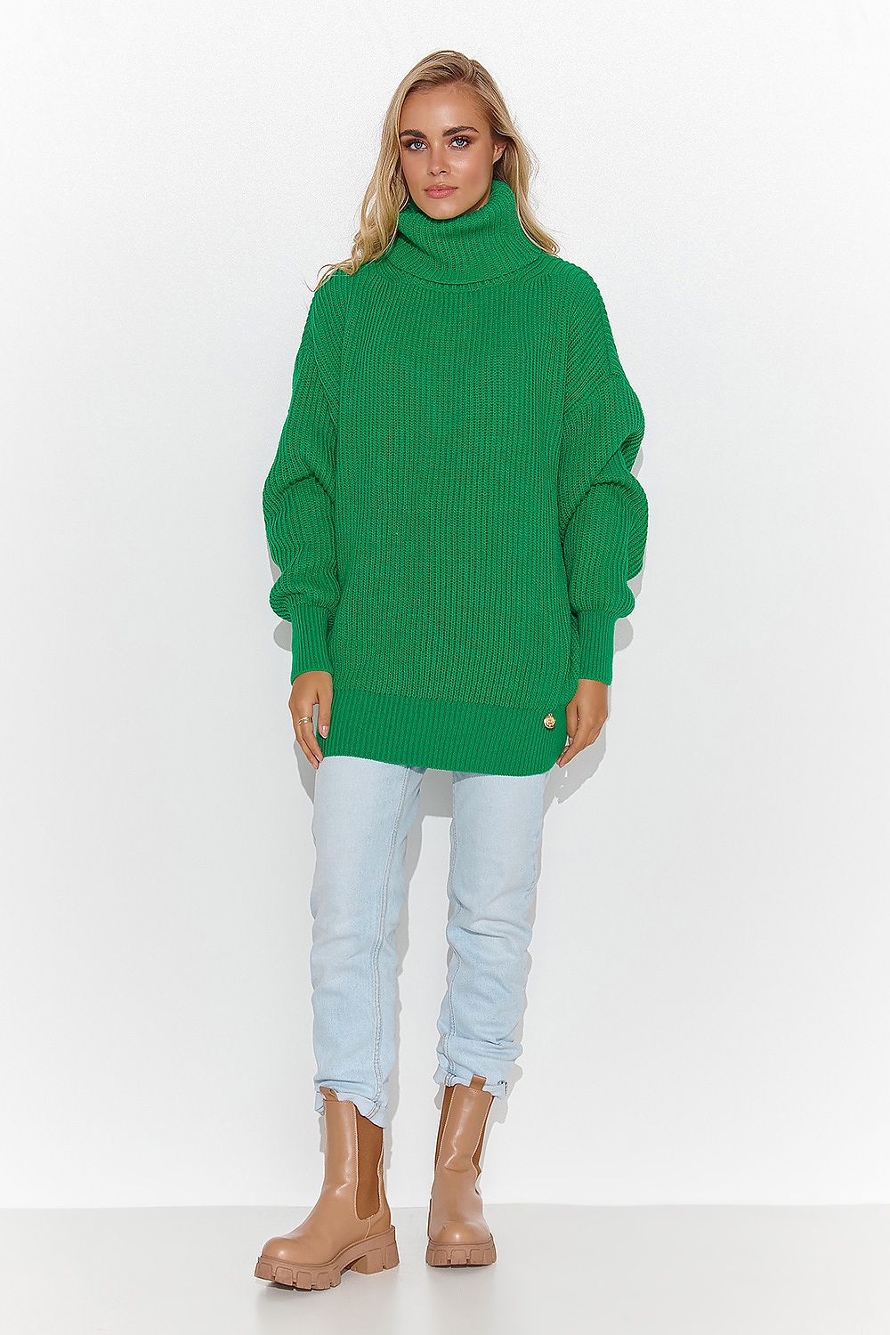 Rollkragenpullover Model 185211 Makadamia