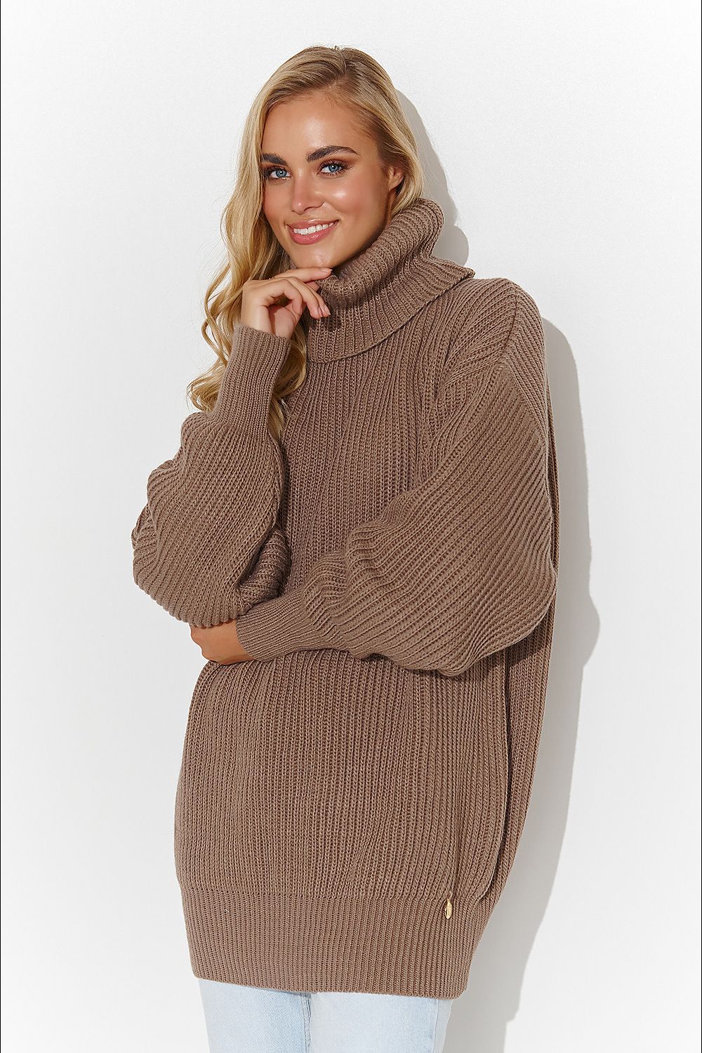 Rollkragenpullover Model 185216 Makadamia