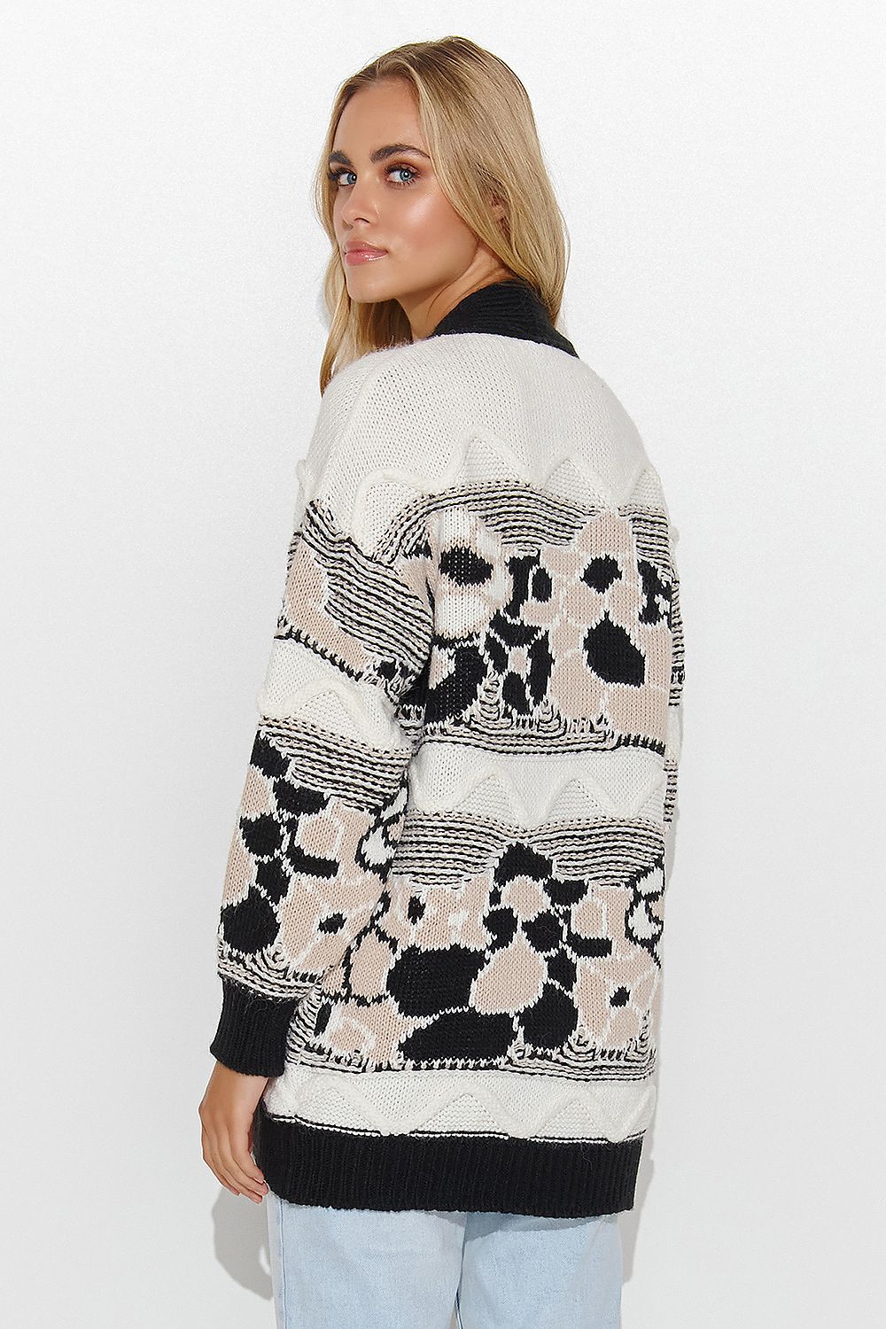 Cardigan Model 185288 Makadamia