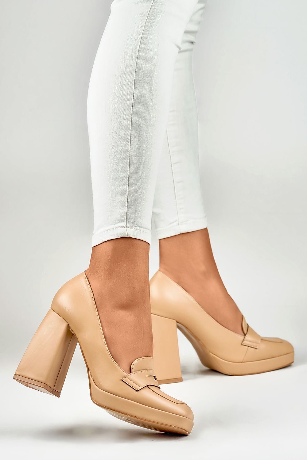 Pumps mit Absatz Model 185397 PRIMO