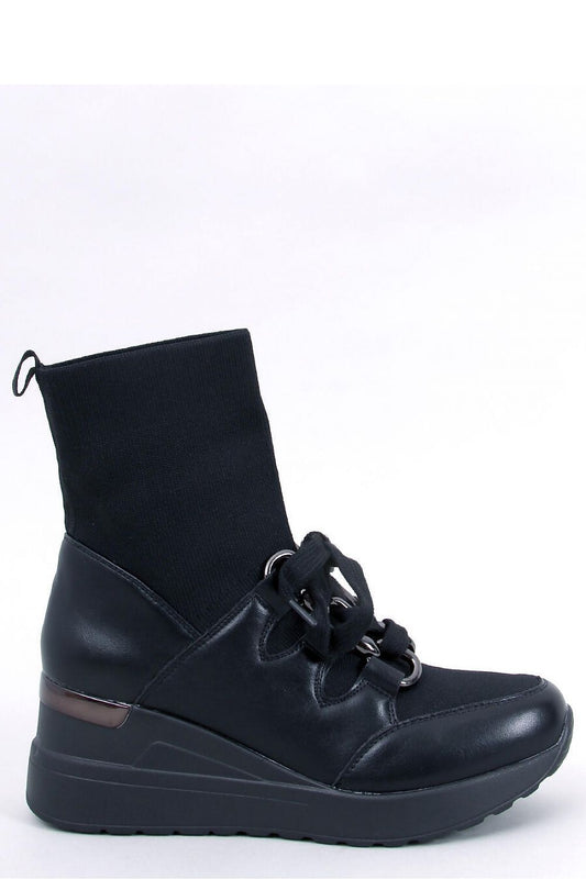 Plateau-Stiefeletten Model 185876 Inello