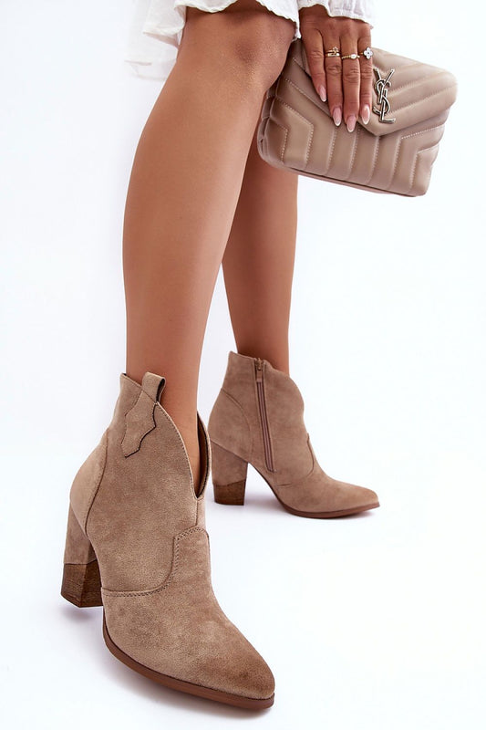 Stiefeletten mit Absatz Model 186244 Step in style