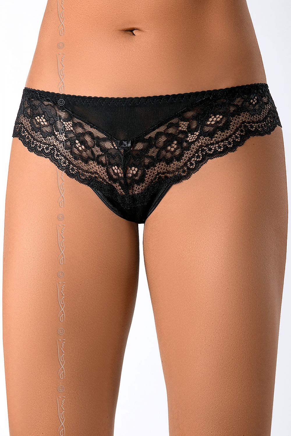 Strings Model 126656 Axami