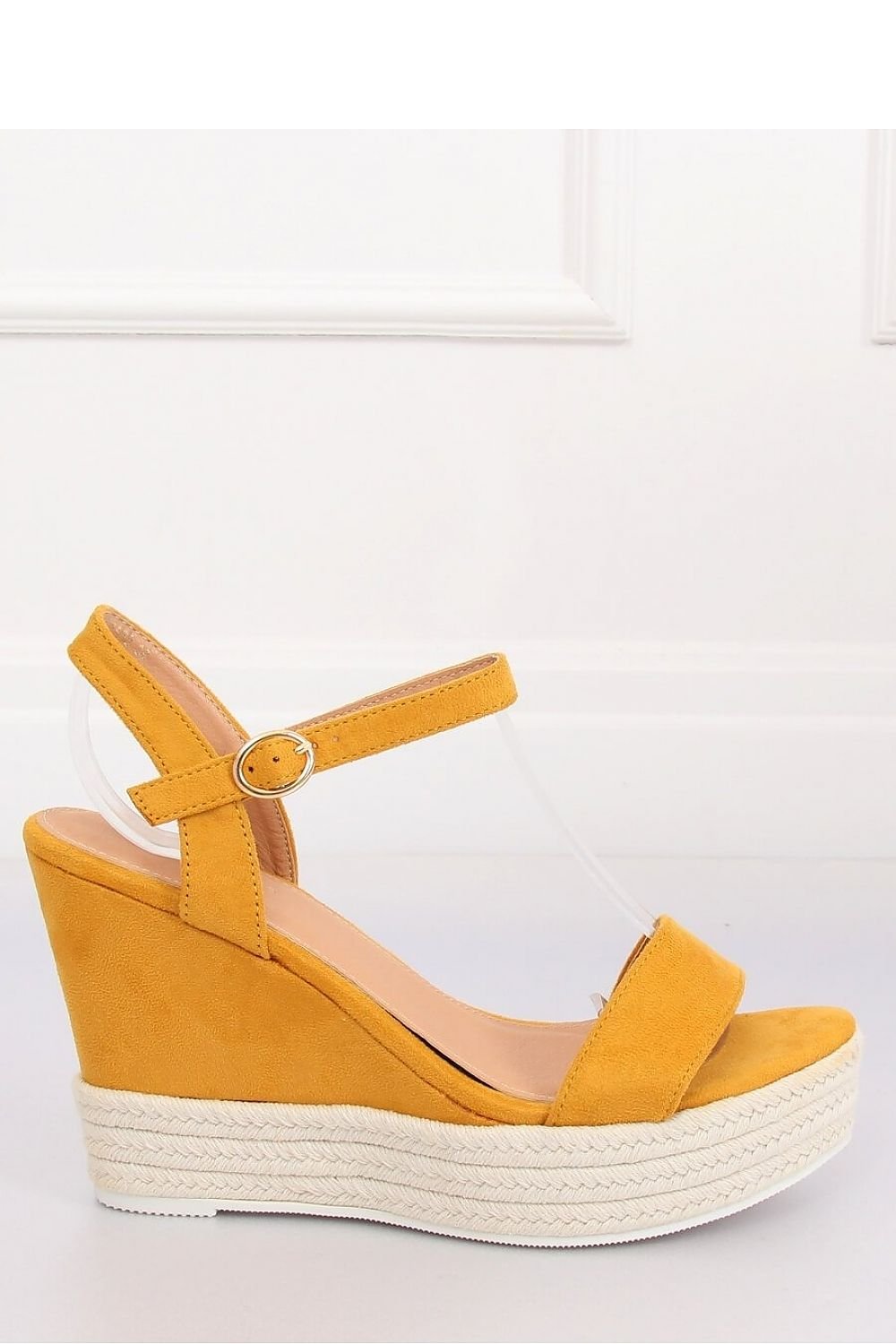 Sandalen mit Absatz Model 131059 Inello