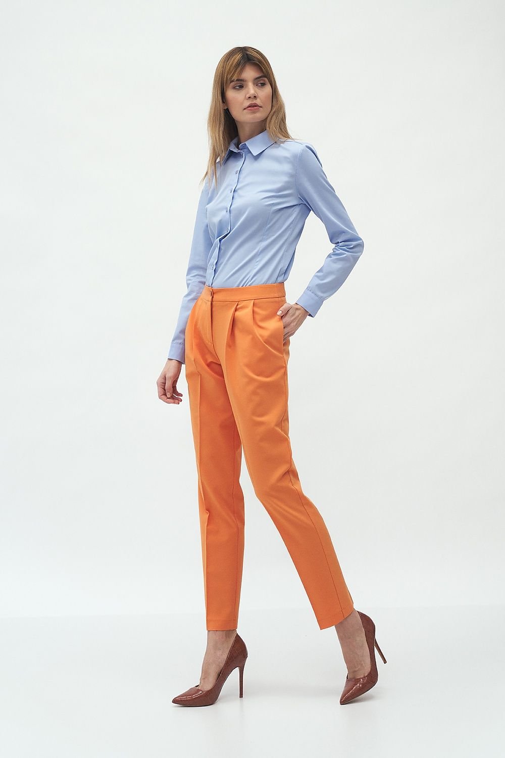 Damen Hose Model 152541 Nife