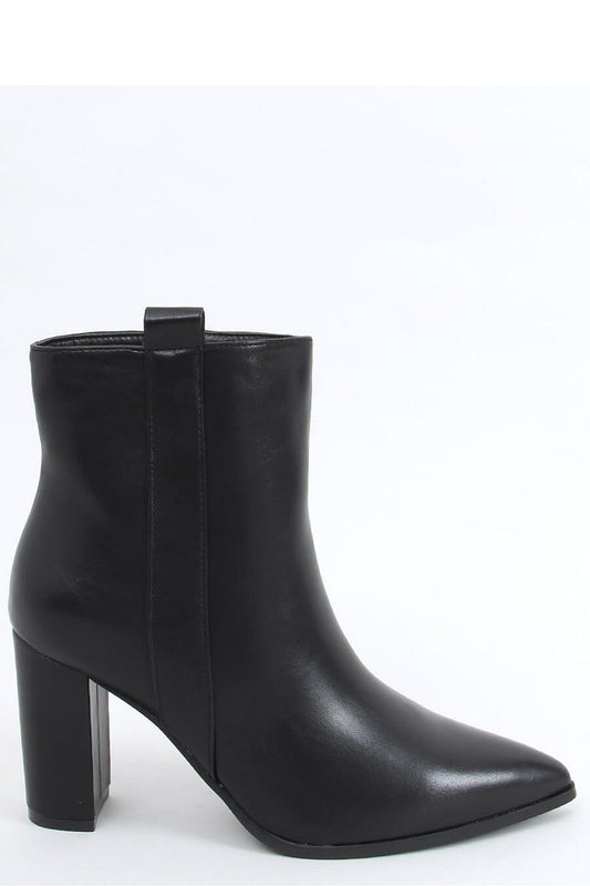 Stiefeletten mit Absatz Model 159286 Inello