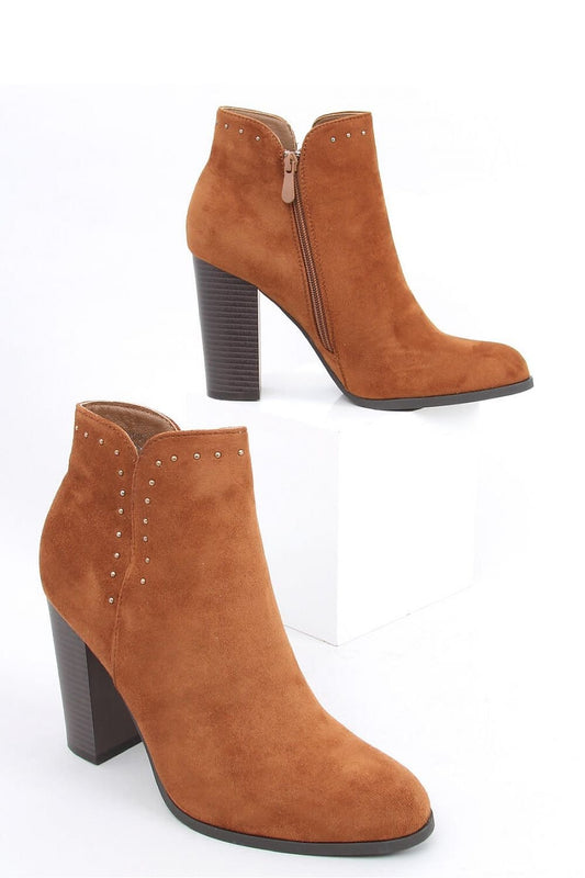 Stiefeletten mit Absatz Model 160701 Inello
